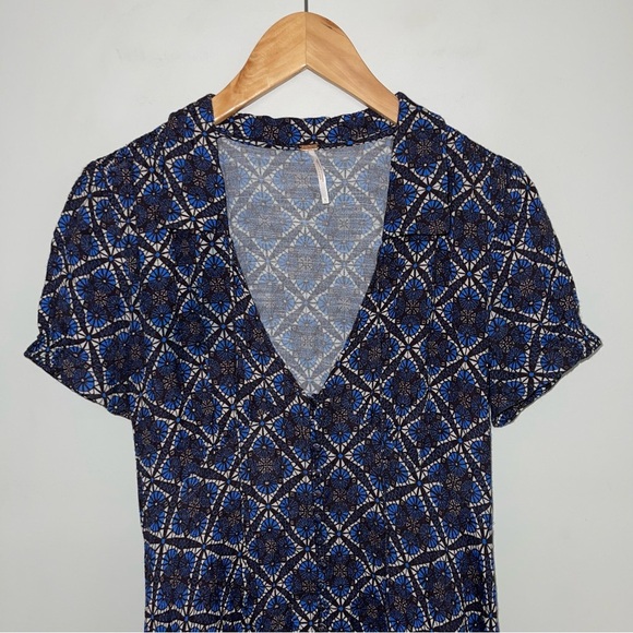 Free People Melody Dress Blue Black White Geo Print Short Sleeve Lightweight - Picture 4 of 13